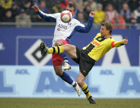 队的表现逐 队的表现逐